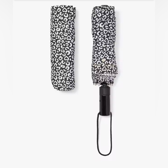 Kate Spade umbrella - Picture 5 of 8